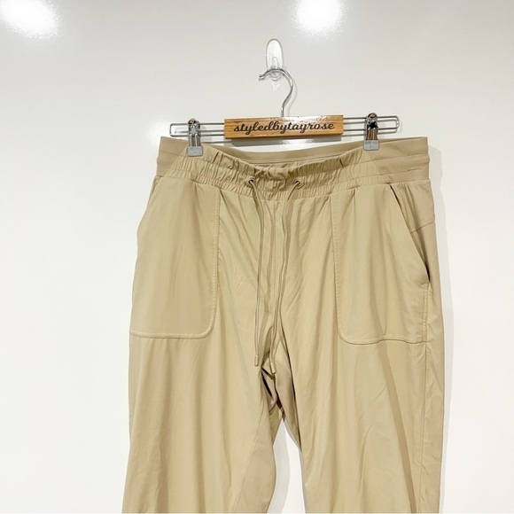 Lululemon Beyond the Studio Crop Pants - Picture 8 of 15